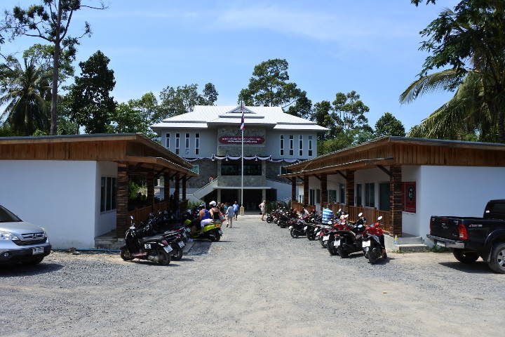 immigration office samui